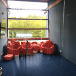 Akvárko je atypická místnost pro neformální setkání i odpočinek